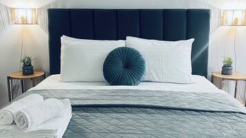 1 quarto, Wi-Fi de cortesia, roupa de cama