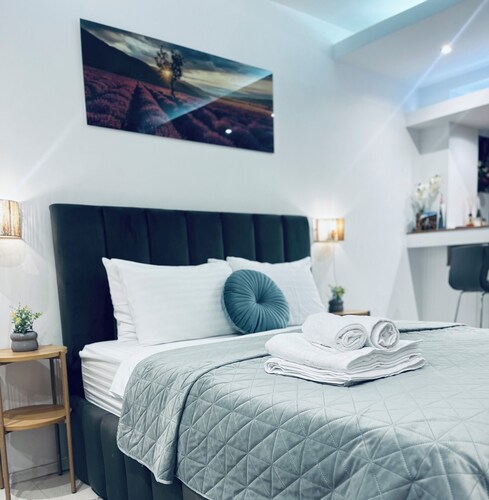 Cozy studio with AC and WiFi in beautiful Brasov!