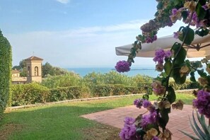 Property grounds - Dolce Vita- x8 Luxury Garda Lake (Gardone Riviera)