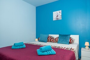 4 bedrooms, WiFi, bed sheets