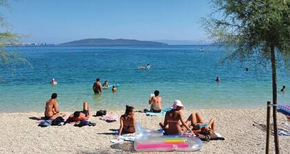 Awesome apartment in Kastel Stafilic with WiFi