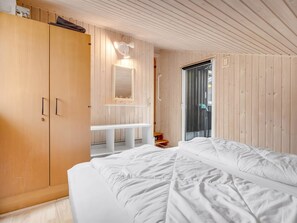 3 bedrooms, internet