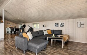 Smart-TV, peis og fotballspill