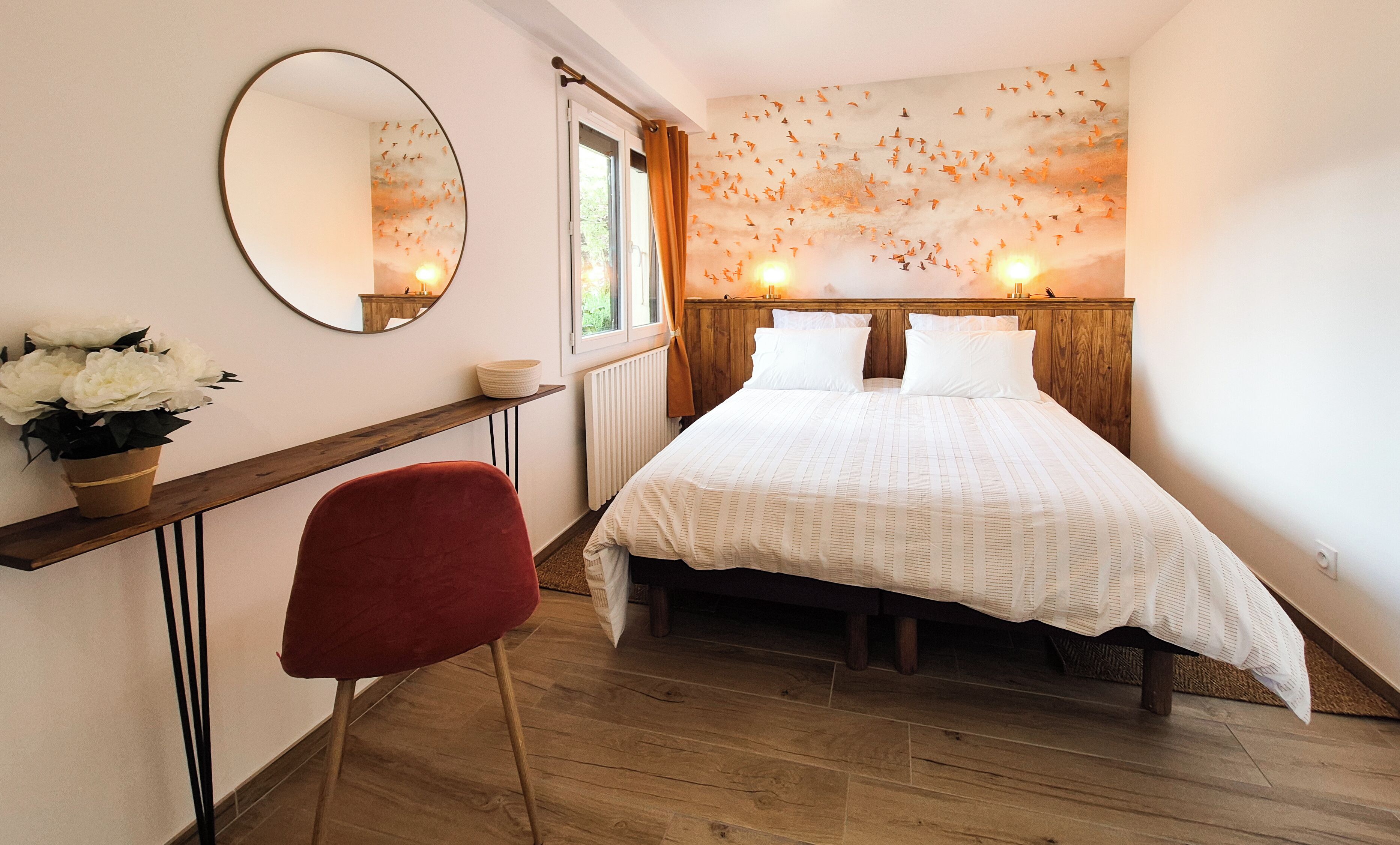 5 chambres, fer et planche à repasser, lit parapluie, Wi-Fi gratuit