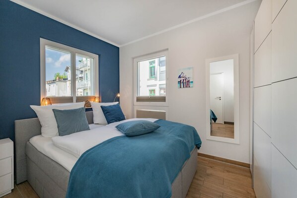 1 bedroom, iron/ironing board, free WiFi, bed sheets