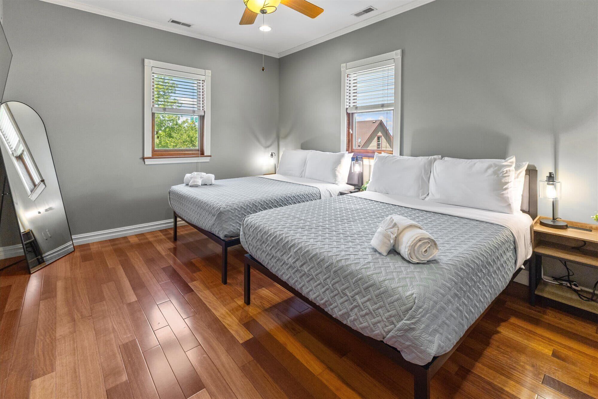 4 Schlafzimmer, Bügeleisen/Bügelbrett, WLAN, Bettwäsche