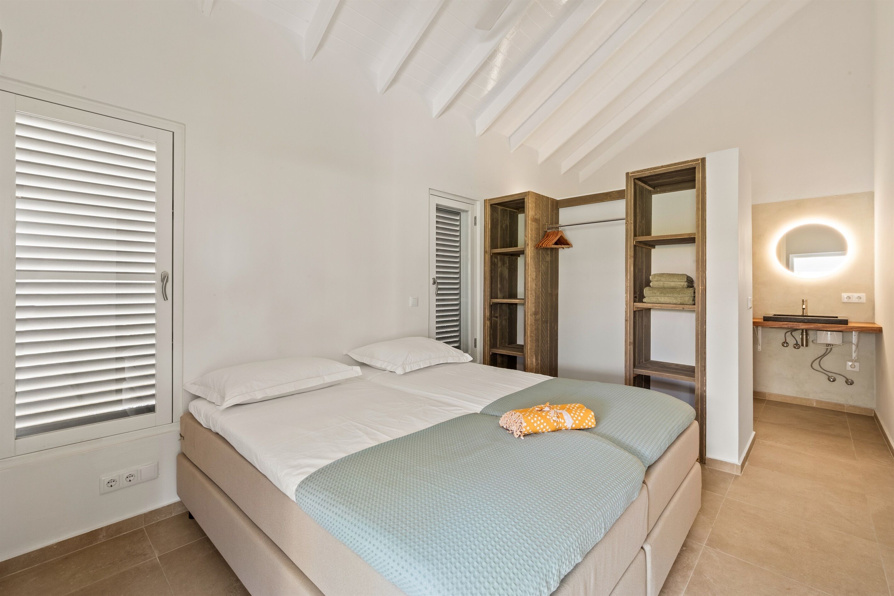 8 Schlafzimmer, Bügeleisen/Bügelbrett, Reisekinderbett, kostenloses WLAN