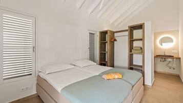 8 Schlafzimmer, Bügeleisen/Bügelbrett, Reisekinderbett, kostenloses WLAN