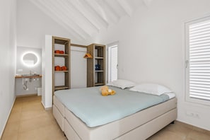 8 Schlafzimmer, Bügeleisen/Bügelbrett, Reisekinderbett, kostenloses WLAN