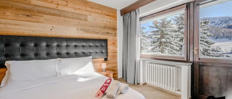 Dobbeltrom | Safe på rommet, barnesenger og sengetøy