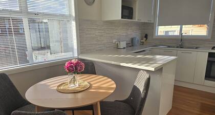 Charming 3-bedroom house in Papakura 20min from Airport