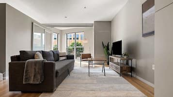 TV, offices