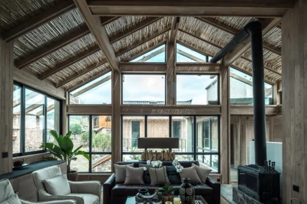 Elite Double Room, Patio, Valley View | Living room | LCD TV