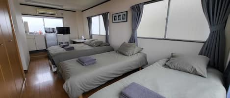 2 Schlafzimmer, Bügeleisen/Bügelbrett, Internetzugang, Bettwäsche