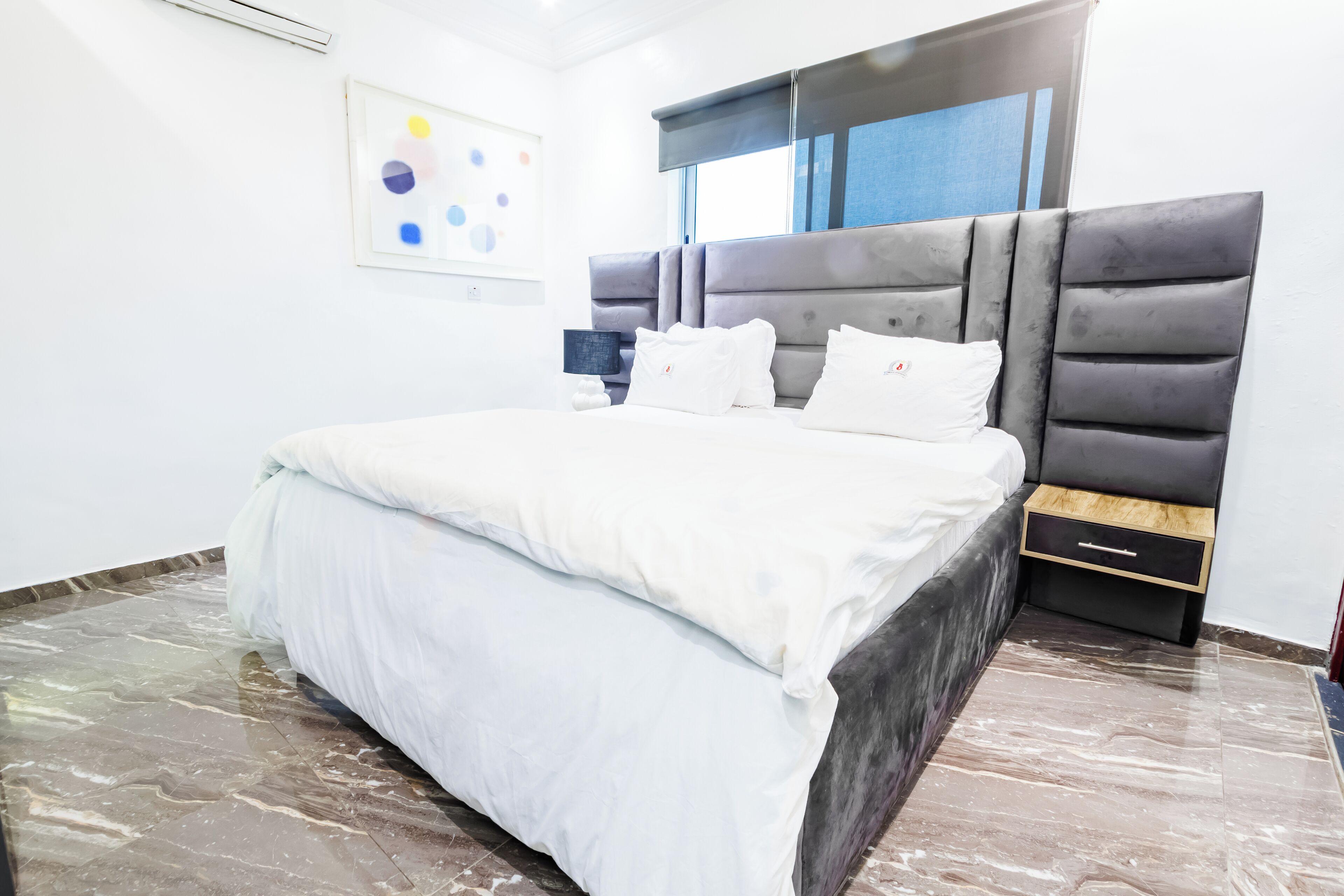 Departamento Confort, 3 habitaciones, vista a la ciudad | Escritorio, insonorización, tabla de planchar con plancha y wifi gratis 