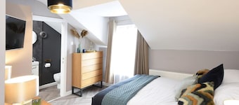 Ocho Homes By Eight Continents - R7