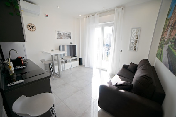 Family Apartment (Perez 4) | Living area