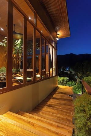 Grand Deluxe Room double or twin with Mountain View D.103,T.101,T.102 | Skrivebord og ekstrasenger (mot et tillegg)