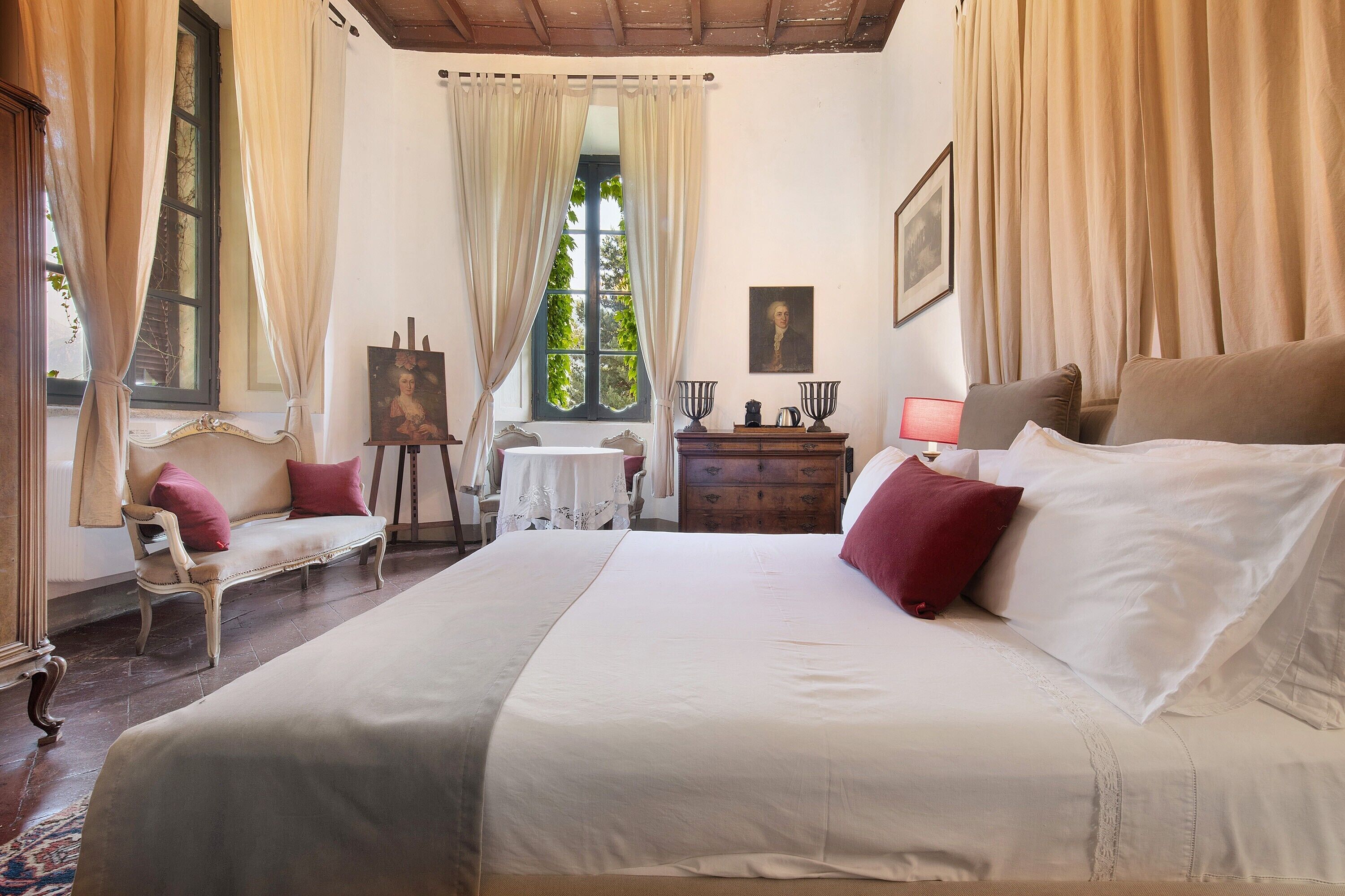 5 Schlafzimmer, Bügeleisen/Bügelbrett, WLAN, Bettwäsche