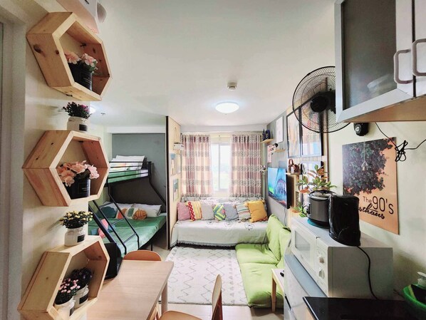 1 bedroom, internet, bed sheets, wheelchair access