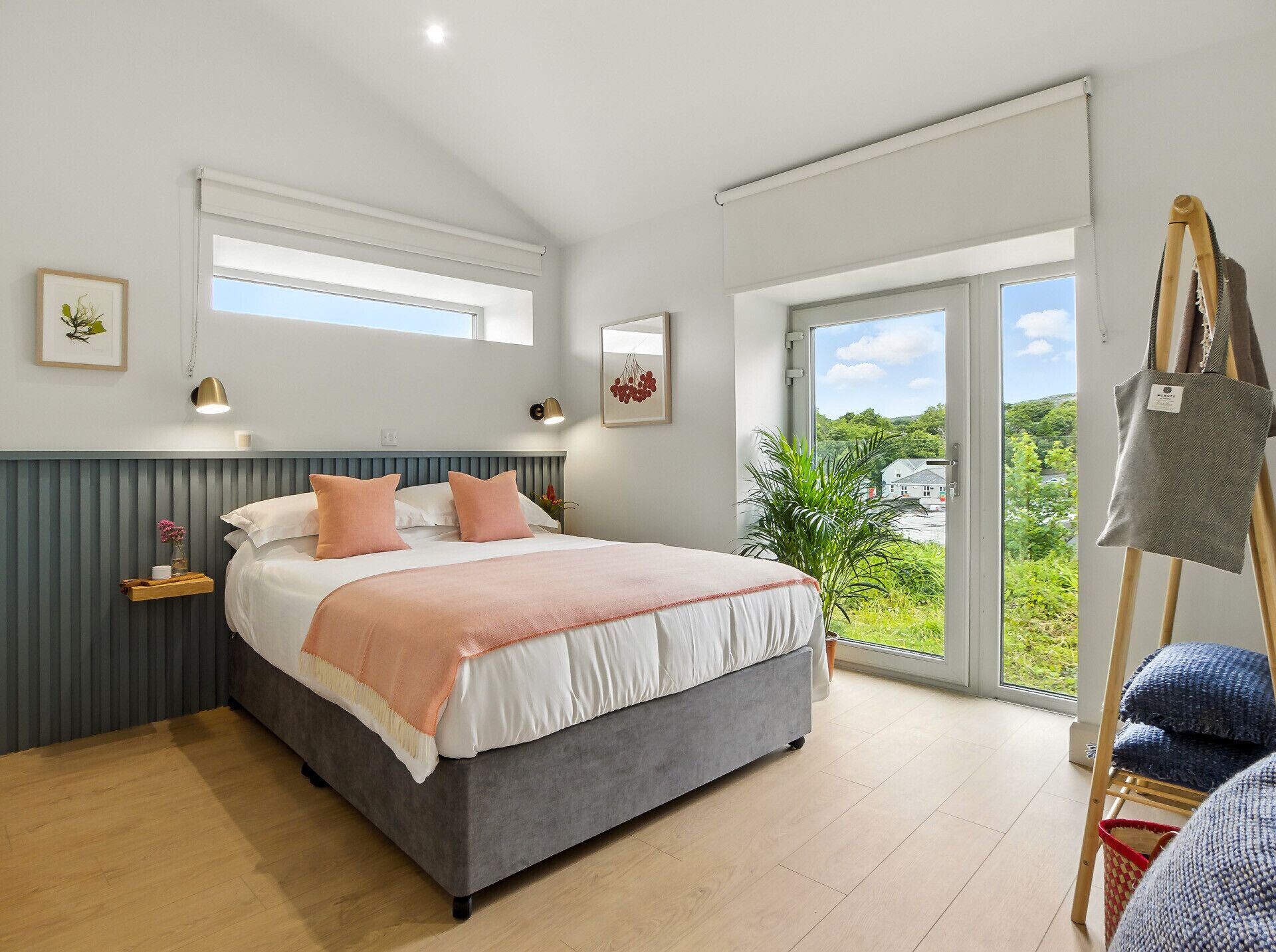 6 多间卧室、熨斗/熨衣板、免费 WiFi、床单