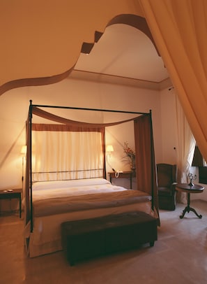 Junior Suite | Free WiFi, bed sheets - Hospedería del Monasterio de Rueda (Sástago)