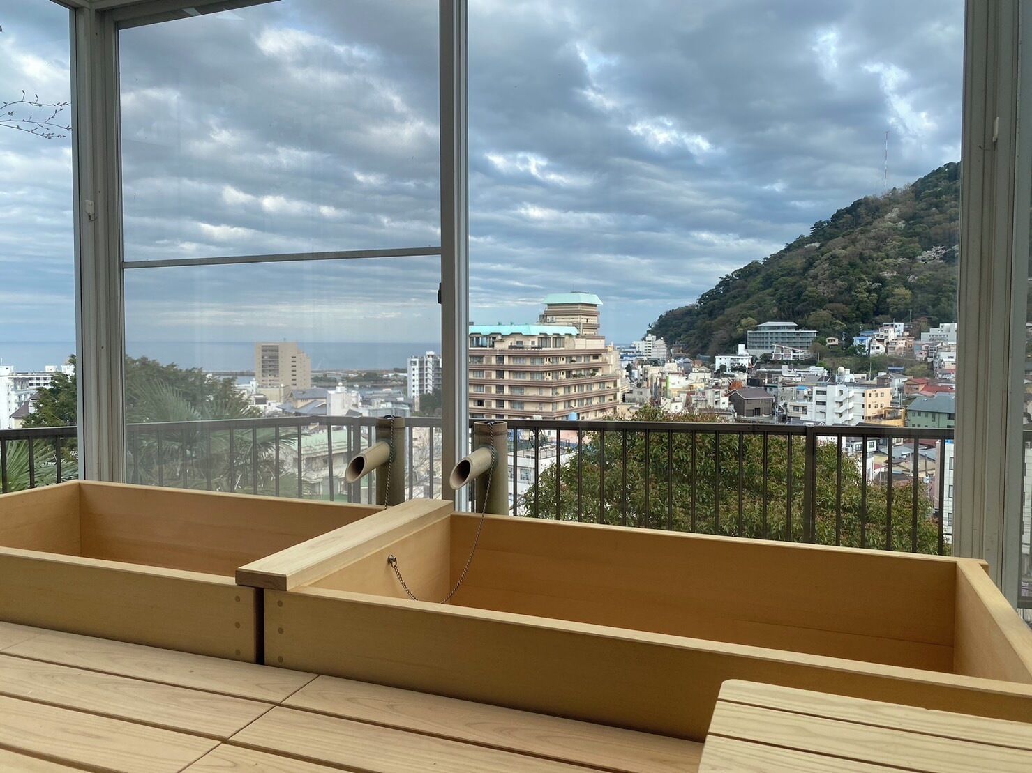 Vila Mewah, balkon, pemandangan laut | Kamar mandi