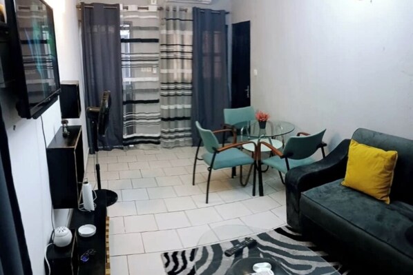Living area - 🏡 Charming 1 Bedroom Apartment for Rent (Yaoundé)