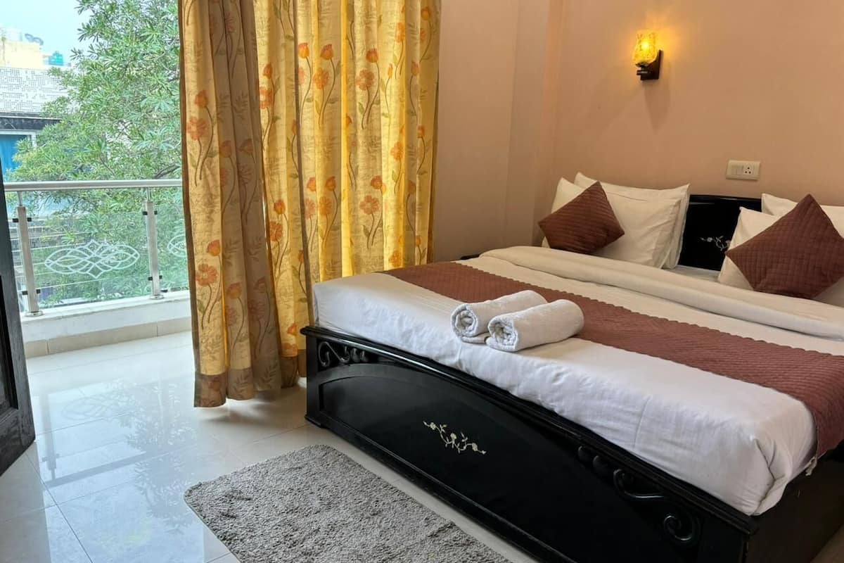 Double Room | Free WiFi