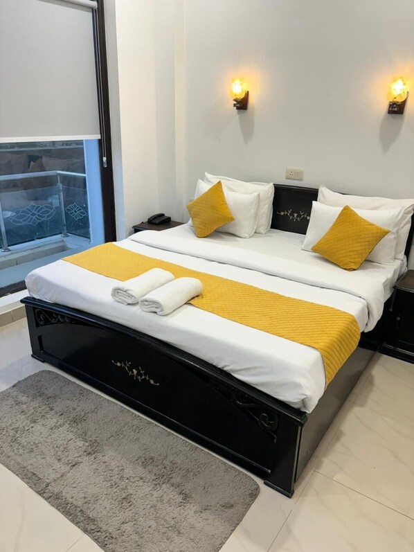 Double Room | Free WiFi