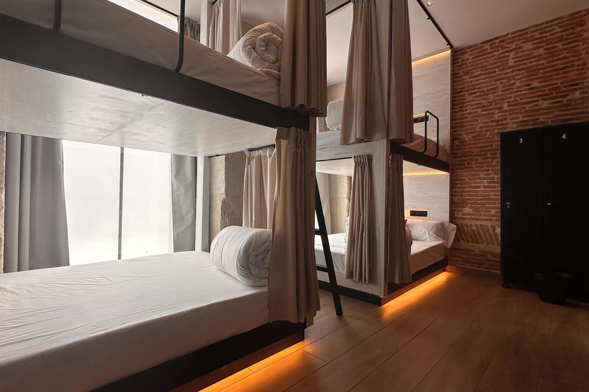 Double Mix 4 | Free WiFi