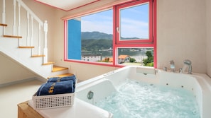 Habitació bàsica, 1 dormitori (Room A-301 (Spa/ BBQ)) | 1 dormitori i wifi gratuïta