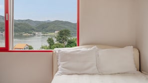 Basic Room, 1 Bedroom (Room B-203 (Spa/ BBQ)) - Gapyeong The Hue Spa Pension (Gapyeong)