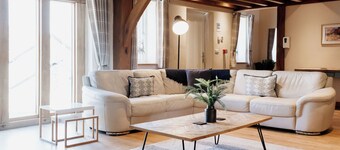 Luxury renovated barn with a large hot tub and games room. Located in the beautiful Welsh countryside with stunning scenery and great hiking trails. Pet and family friendly.