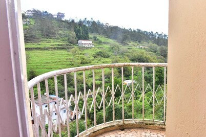 K Hotels Kodikannal