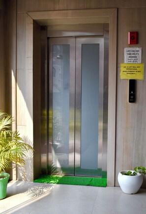 Reception - Hotel Rose Inn Haridwar (Haridwar)