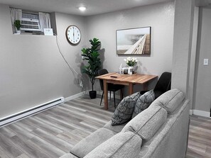 Televisión, oficina