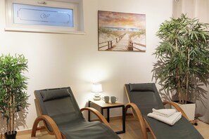 Sauna, hot stone-massage, deep tissue-massage, sportsmassage