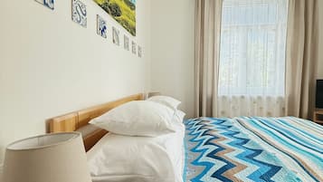 Standard Double Room, Garden View | In-room safe, laptop workspace, blackout drapes, free WiFi