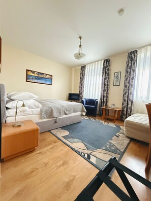 Chambre Double Confort, vue jardin | Coffres-forts dans les chambres