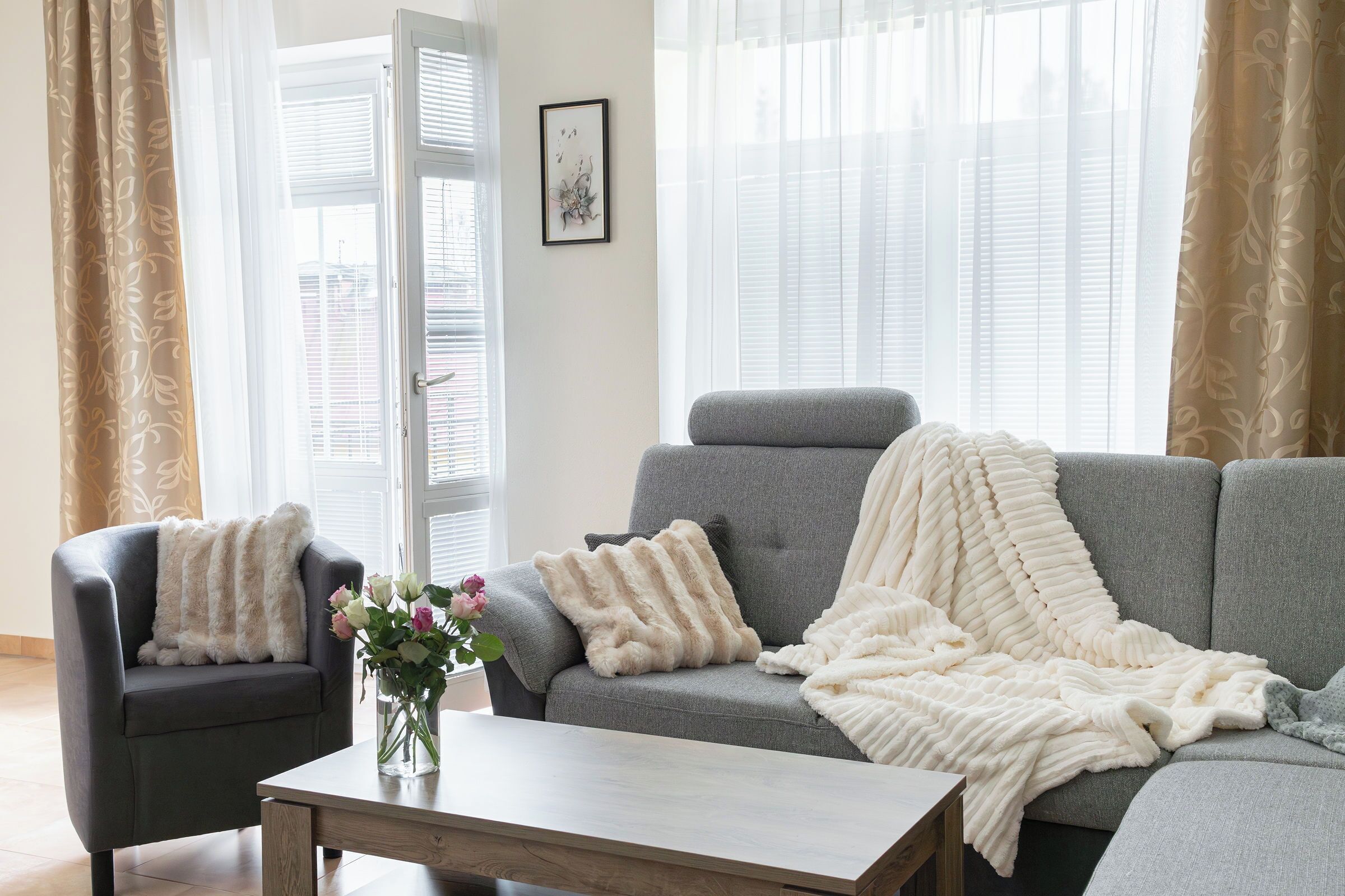 Deluxe Apartment, Balcony, Park View | In-room safe, laptop workspace, blackout drapes, soundproofing