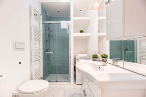 Dusche, Bidet