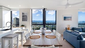 Interior - 2 Bedroom Broadbeach Stay – Walk to Beach (Broadbeach)