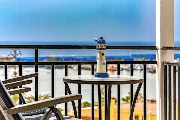 Property grounds - Rosamar apartment with panoramic ocean view (Los Cristianos)