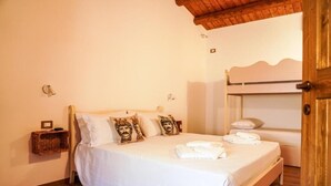 1 chambre, Wi-Fi gratuit, draps fournis