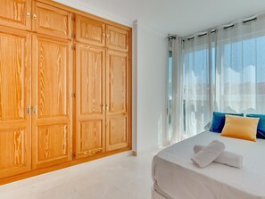 4 chambres, Wi-Fi gratuit, draps fournis