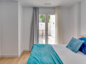 1 室のベッドルーム、WiFi (無料)、ベッドシーツ
