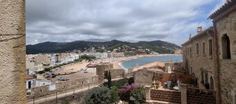 Historic House in Tossa de Mar - Pets Welcome, Sleeps 7