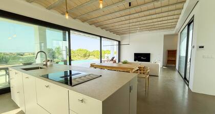 Villa Paz • Private • New • Pool • Views