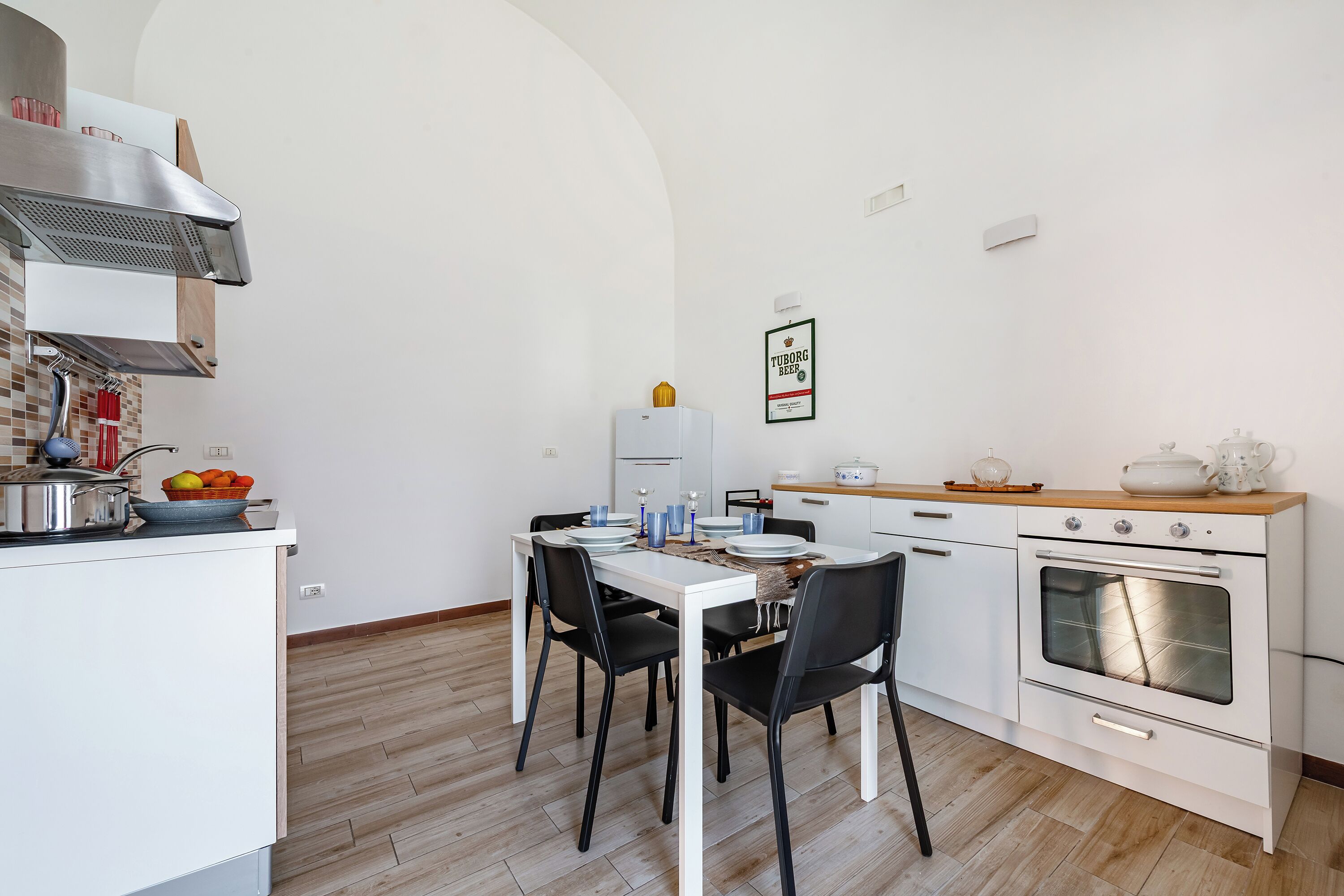 ファミリー アパートメント ベッドルーム (複数) (Giosue' Apartment Near Bari) | 専用キッチン | 冷蔵庫、オーブン、コンロ、コーヒー / ティーメーカー